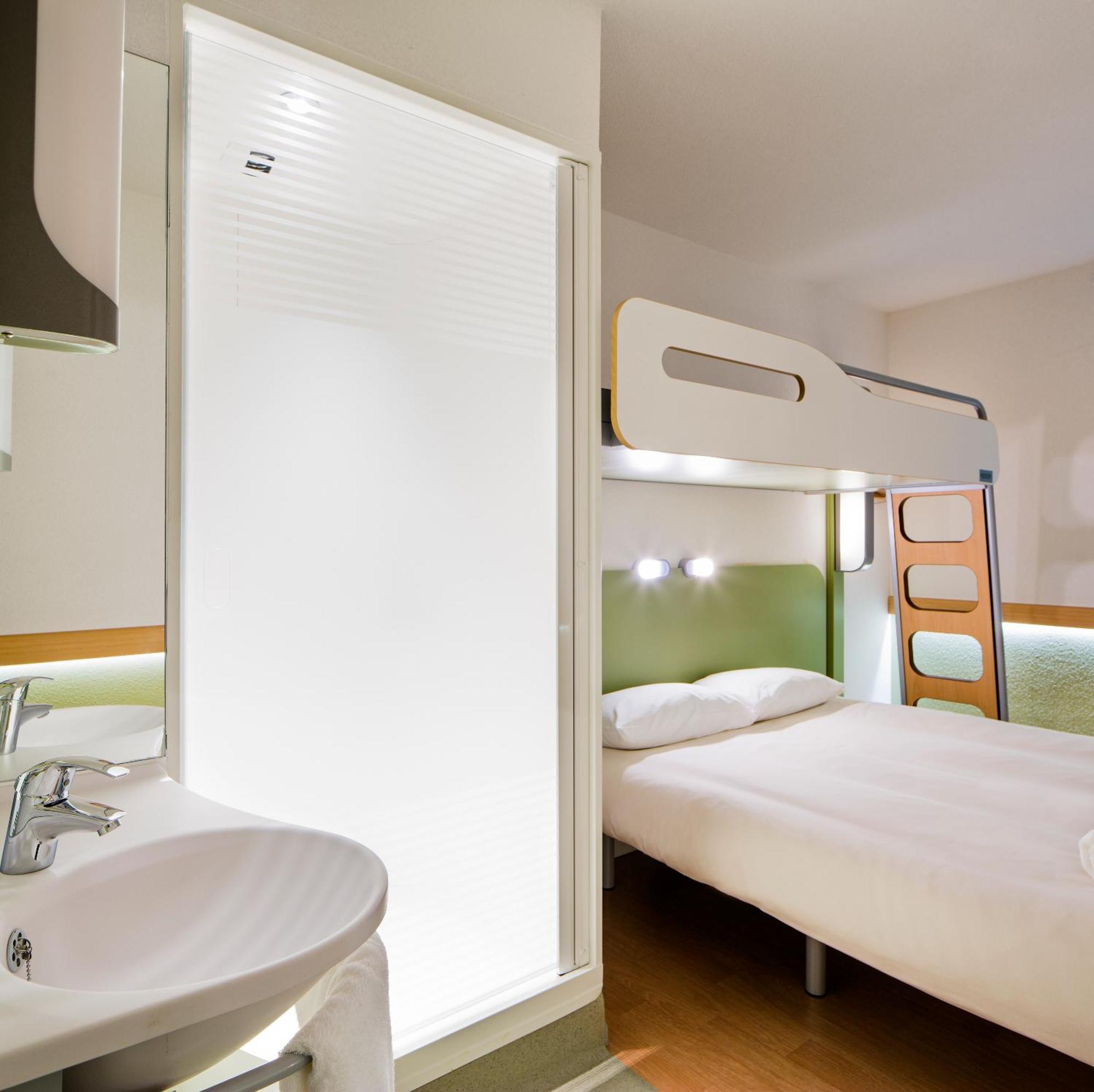 Ibis Budget Luebeck City Sued 외부 사진